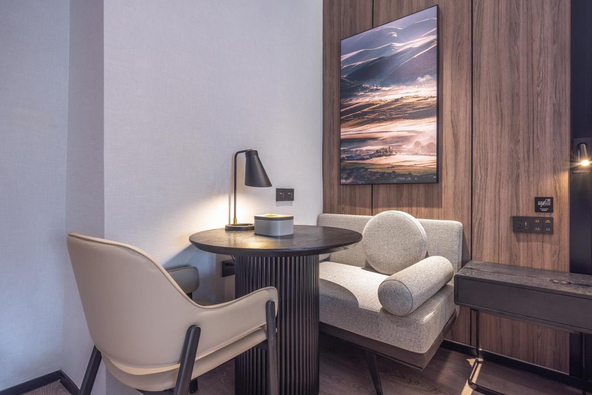 Atour X Hotel The Bund East Nanjing Road Шанхай Екстериор снимка
