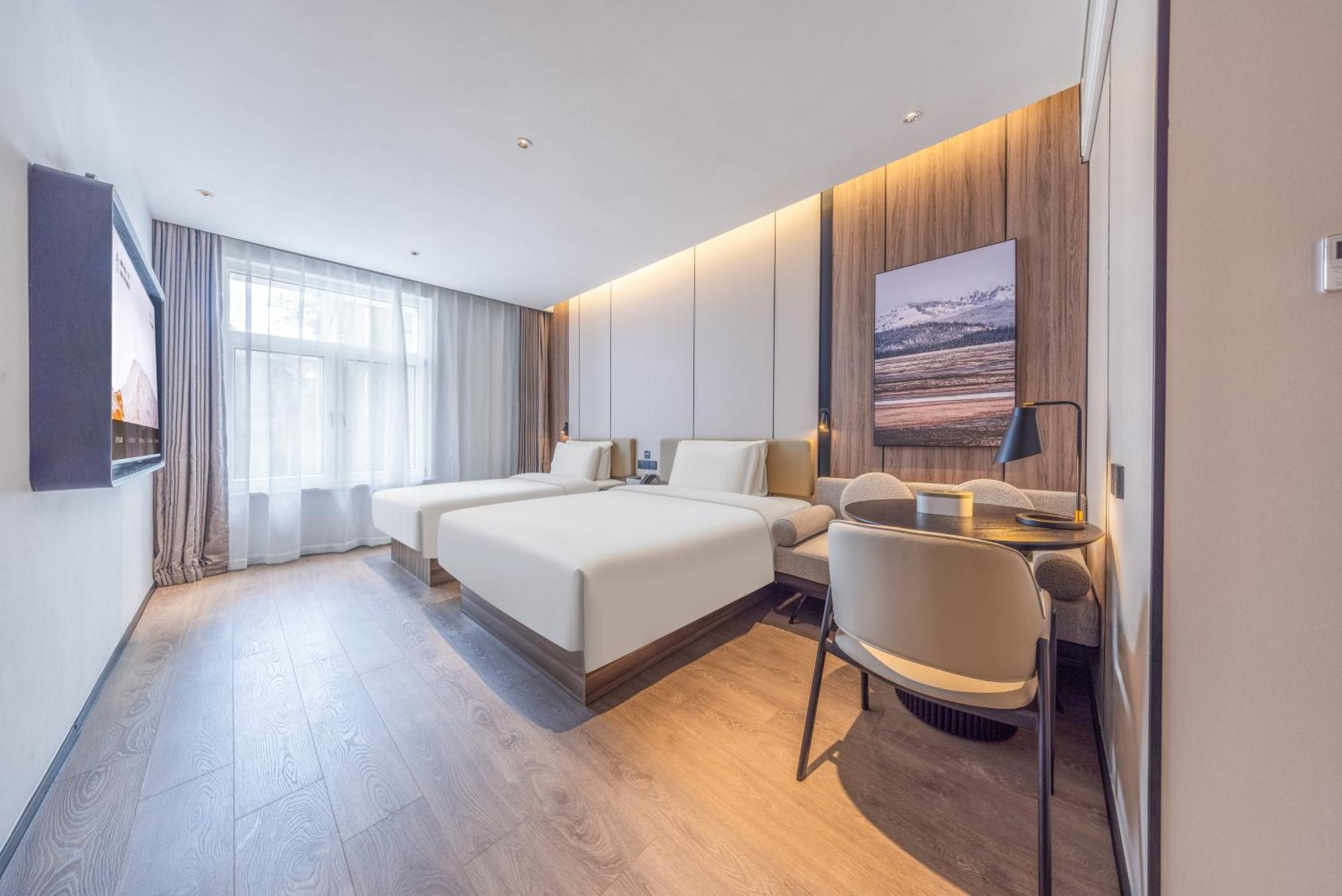 Atour X Hotel The Bund East Nanjing Road Шанхай Екстериор снимка