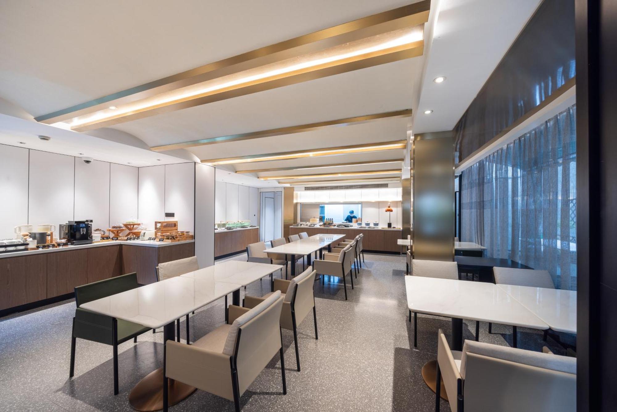 Atour X Hotel The Bund East Nanjing Road Шанхай Екстериор снимка